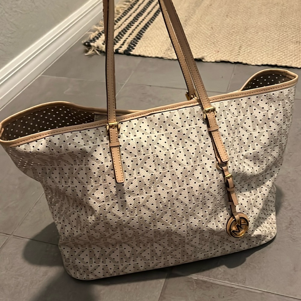 Michael Kors Bag with Protective Cover